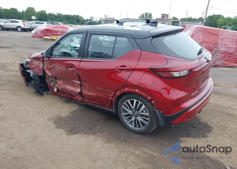 2024 Nissan Kicks Sv Xtronic Cvt z USA, uszkodzony, nr VIN 3N1CP5CV2RL546881